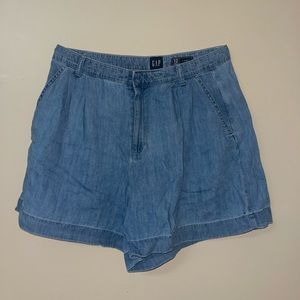 GAP loose Jean shorts